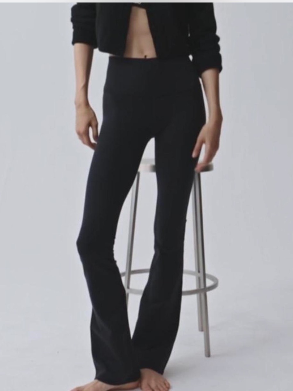 ALO Airbrush High-Rise Black bootcut legging for Women! New! M